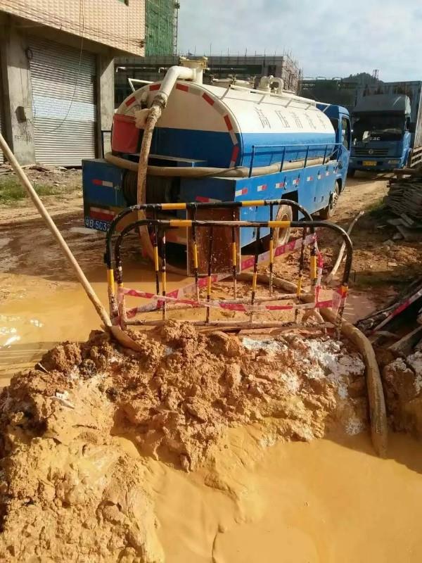 龙圩工地淤泥清淤